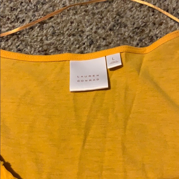 Lauren Conrad blouse - Picture 3 of 3